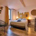 Casa vacanze Melina - Jacuzzi - Maison Avec Cour Climatisee Proche Cite Medieval *