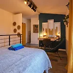 Melina - Jacuzzi - Maison Avec Cour Climatisee Proche Cite Medieval * Carcassonne