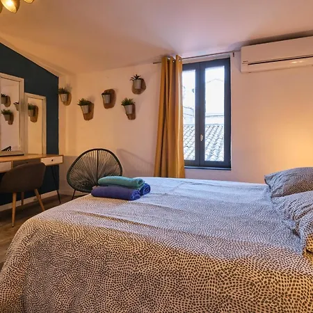 Melina - Jacuzzi - Maison Avec Cour Climatisee Proche Cite Medieval Σπίτι διακοπών *